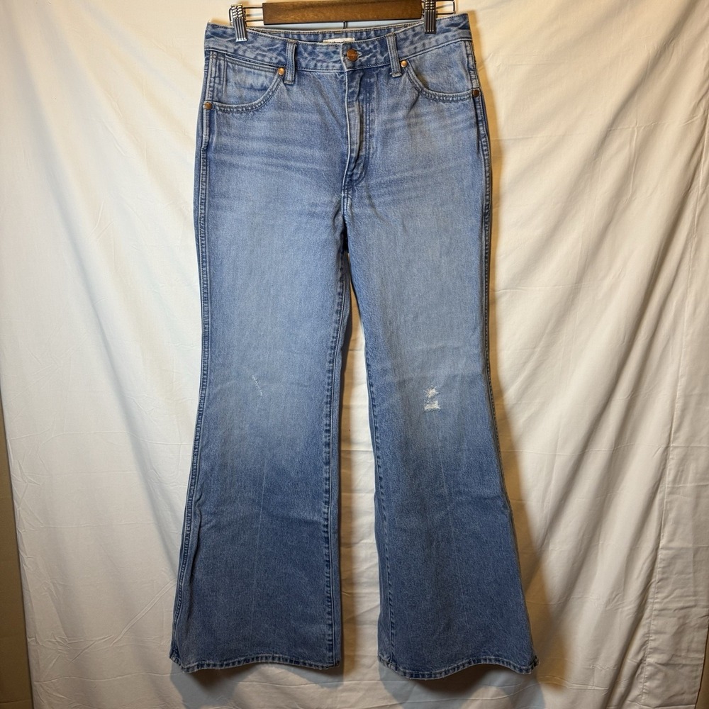Wrangler Wanderer 622 High Rise Flare Jean Women's 28 (28x32) Denim - Picture 3 of 7